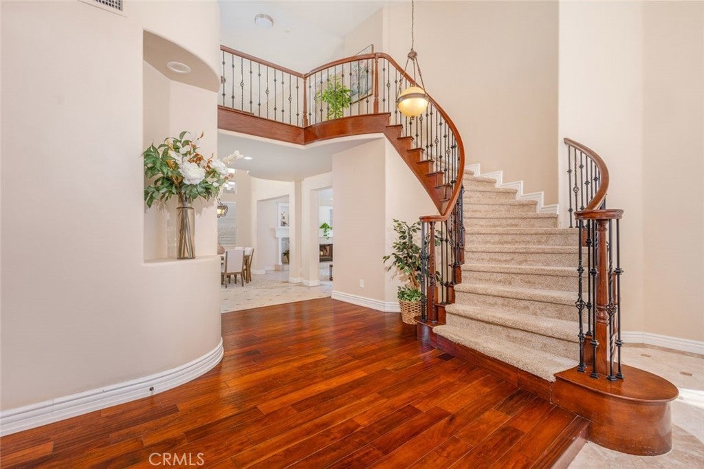 Photo of Listing #SW25226245