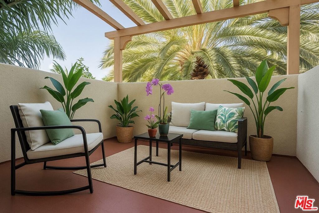 Photo of Listing #25597489