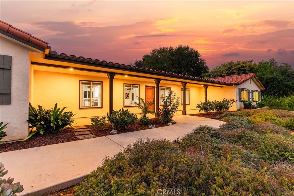 Photo of Listing #SW25215603