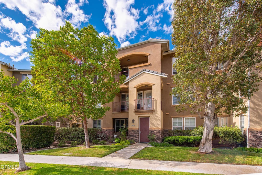 Photo of Listing #V1-32578