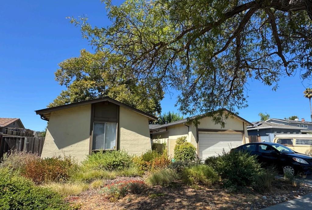 Photo of Listing #ML82020392