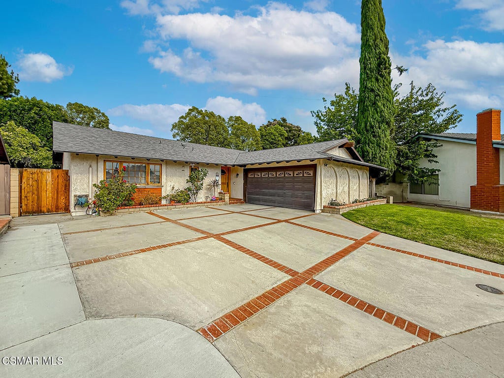 Photo of Listing #225004914