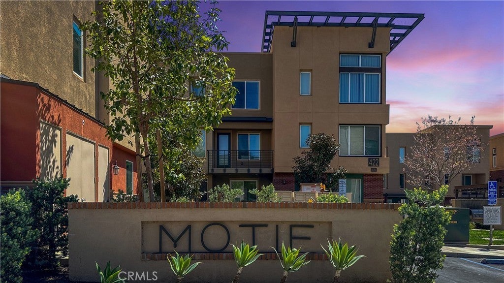 Photo of Listing #CV25227124