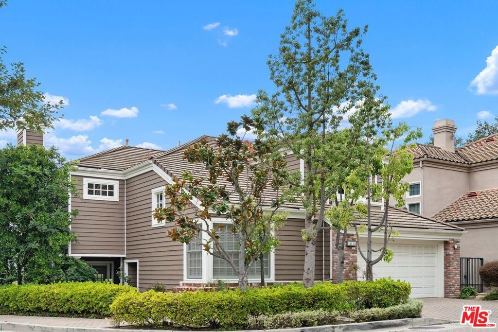 Photo of Listing #25598475