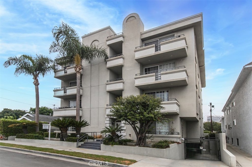 Photo of Listing #SR25227308