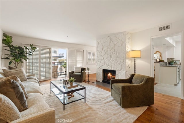 230 S Catalina Avenue 316, Redondo Beach.