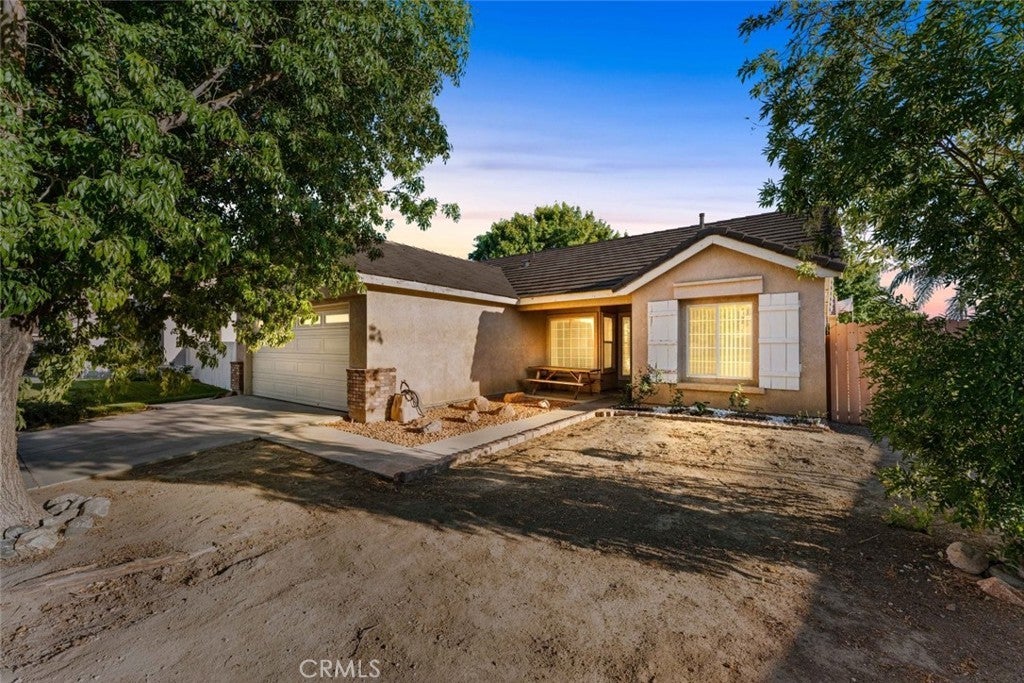 Photo of Listing #SR25226351