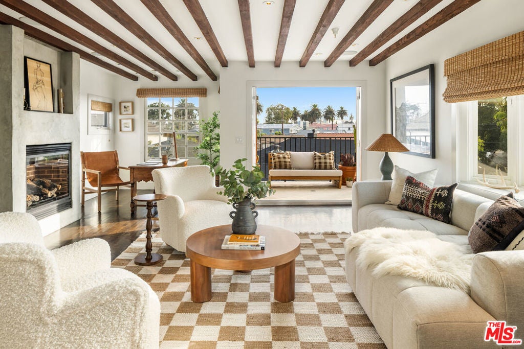 Photo of Listing #25598767