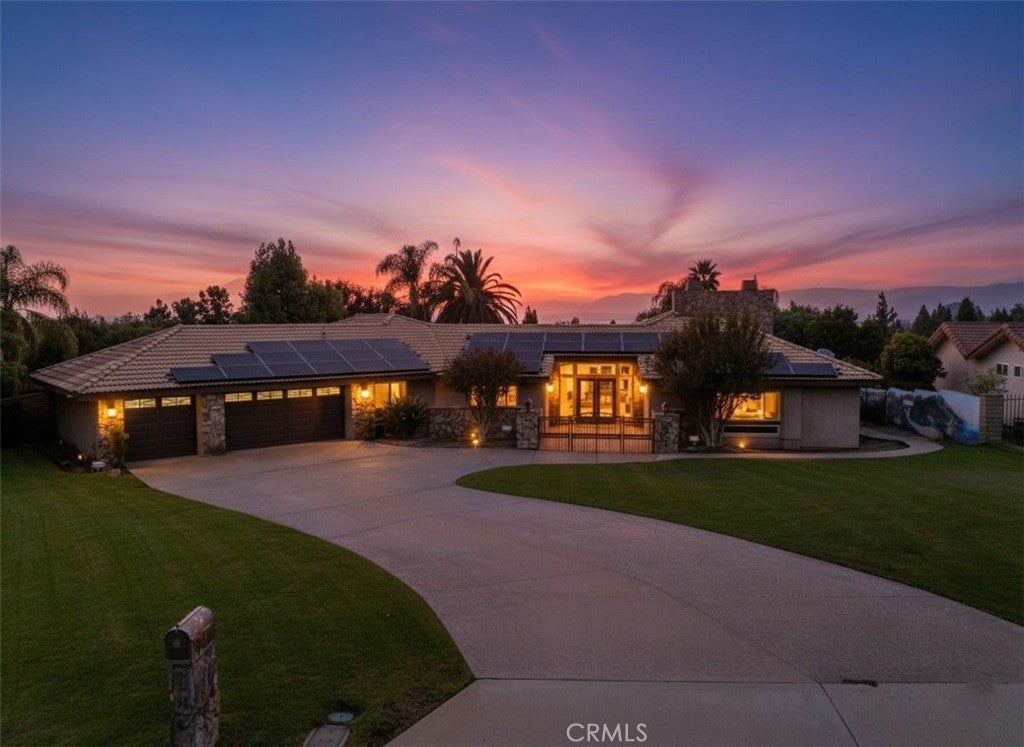 Photo of Listing #IV25224484