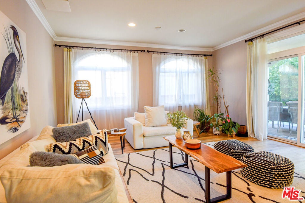 Photo of Listing #25598791