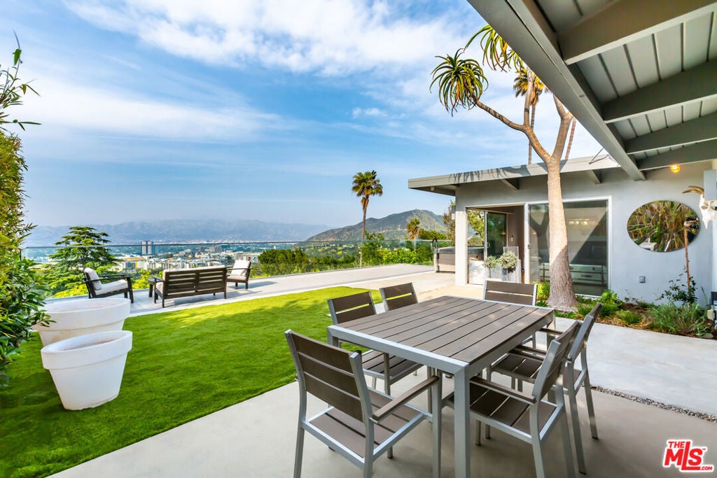 Photo of Listing #25597051