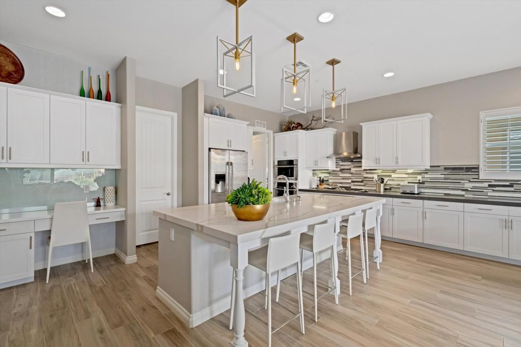 4150 Via Cararra, Palm Desert