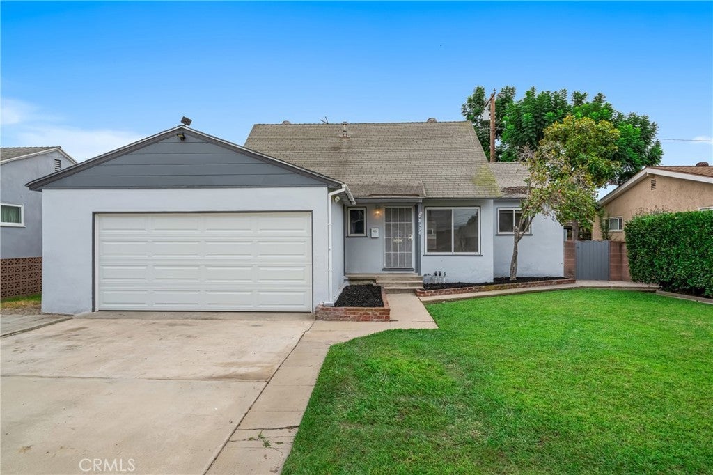 Photo of Listing #OC25227875