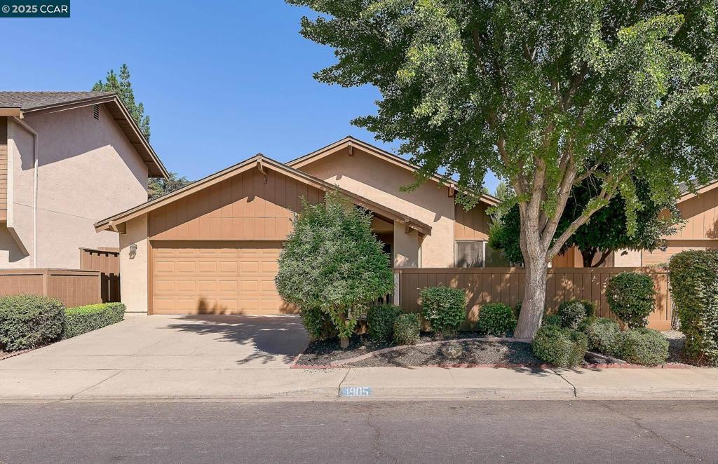 Photo of Listing #41113105