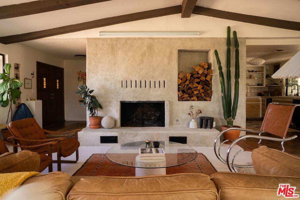 Photo of Listing #25598609