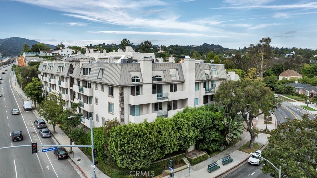 Photo of Listing #SR25227098