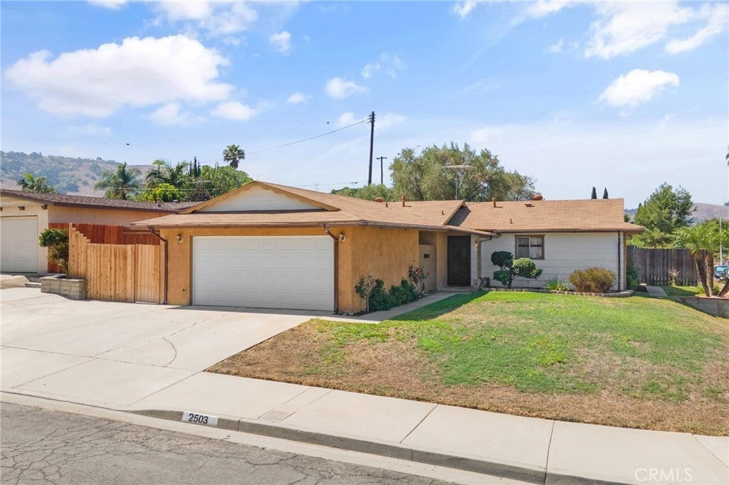 Photo of Listing #PW25228280