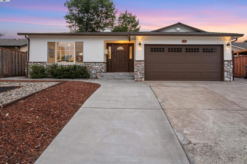 Photo of Listing #41113174