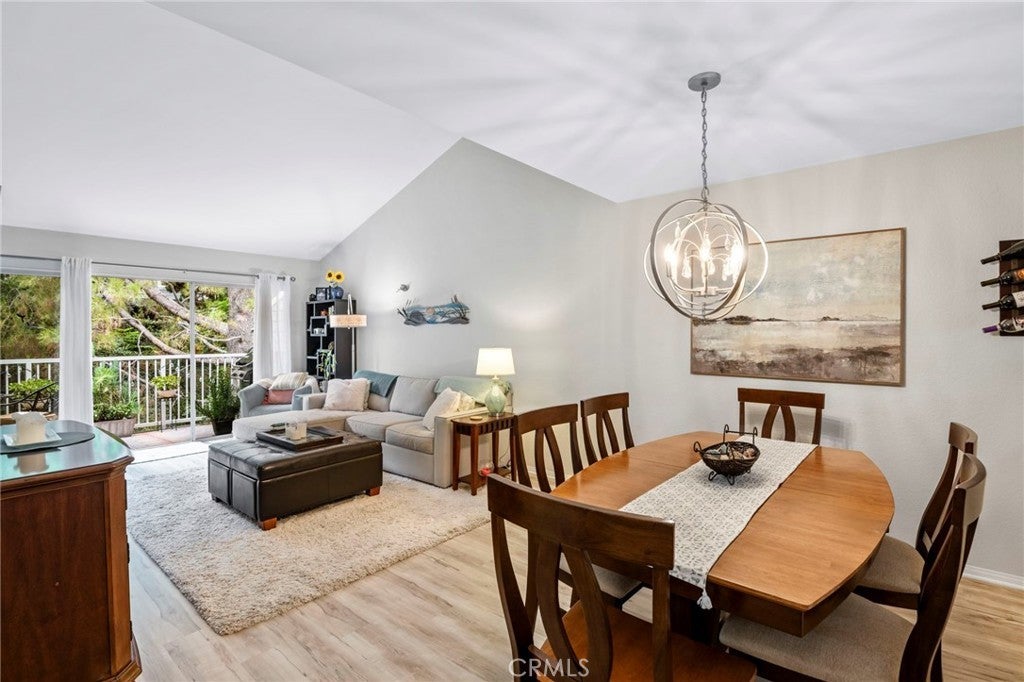 Photo of Listing #OC25228615