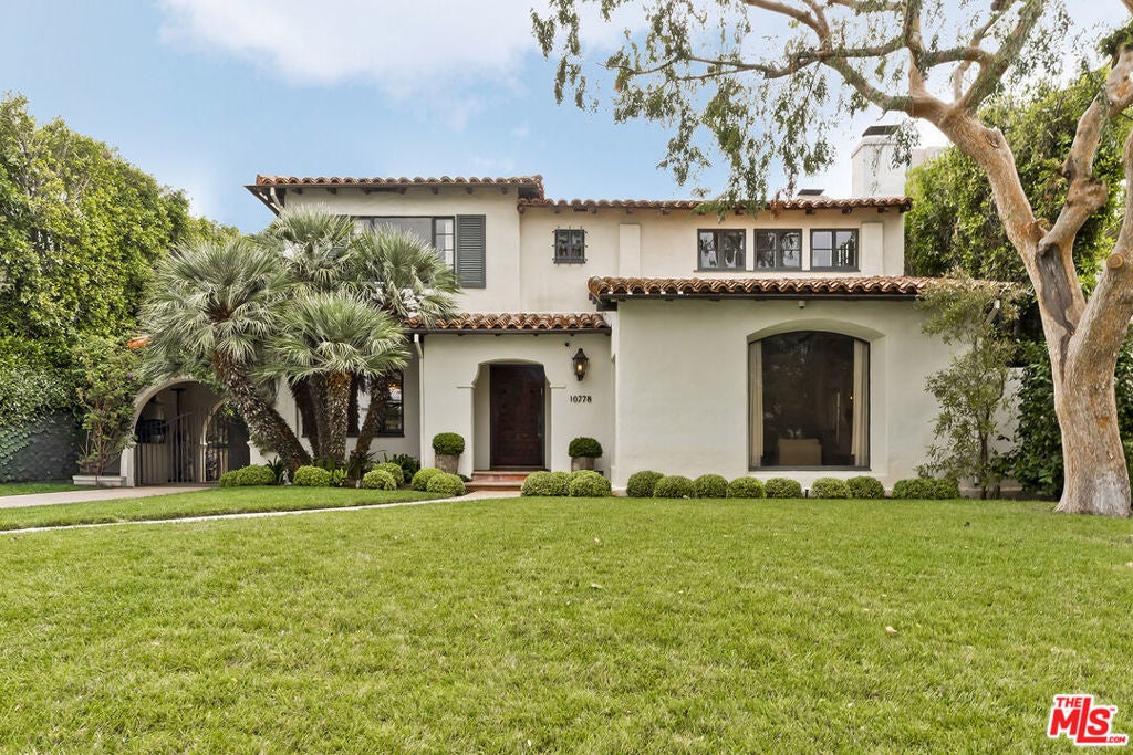 Photo of Listing #25596957