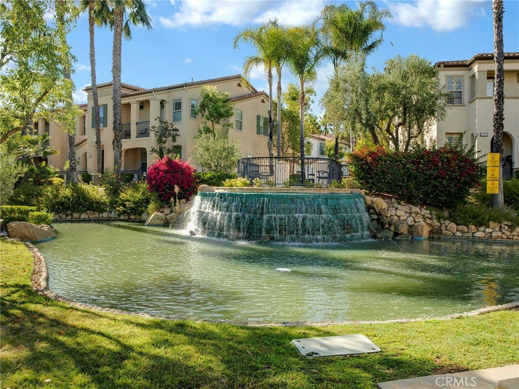 Photo of Listing #SR25228816