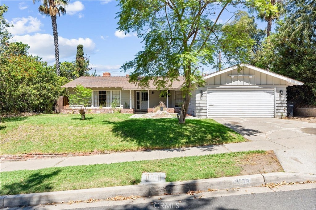 Photo of Listing #PW25229084