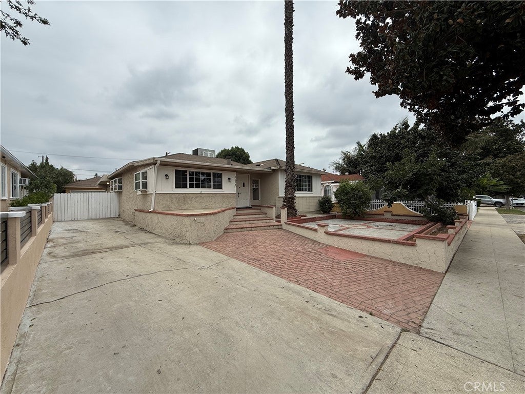 Photo of Listing #OC25226551