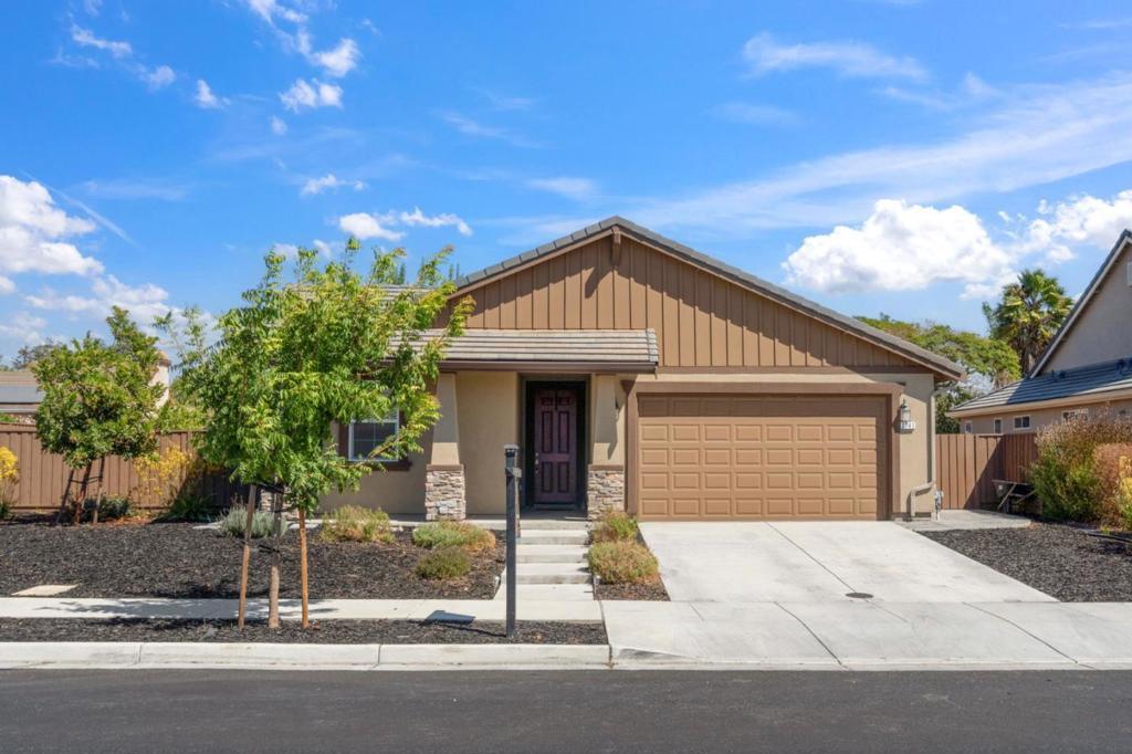 Photo of Listing #ML82023345