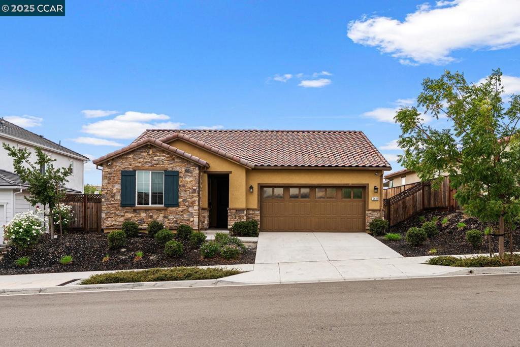 Photo of Listing #41113246