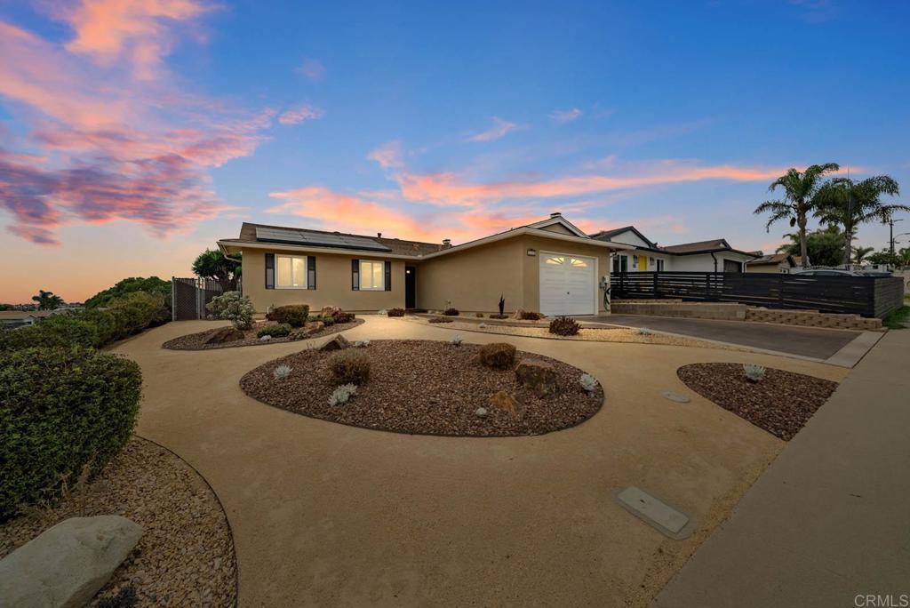 Photo of Listing #PTP2507457