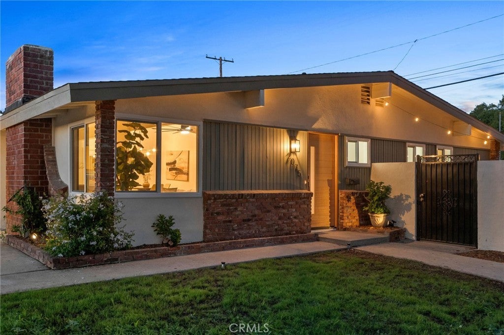 Photo of Listing #CV25229396