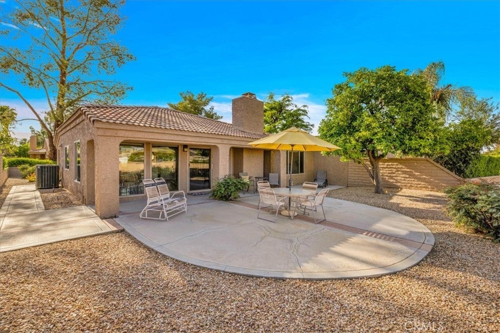 44069 Chamonix Court, Palm Desert