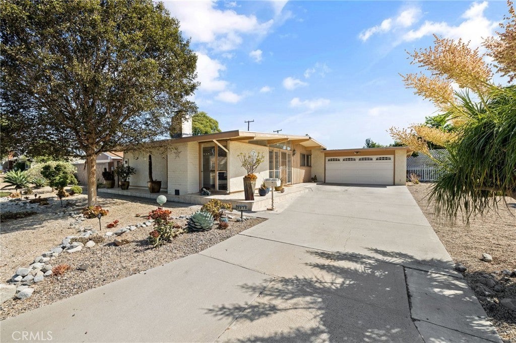 Photo of Listing #PW25226757