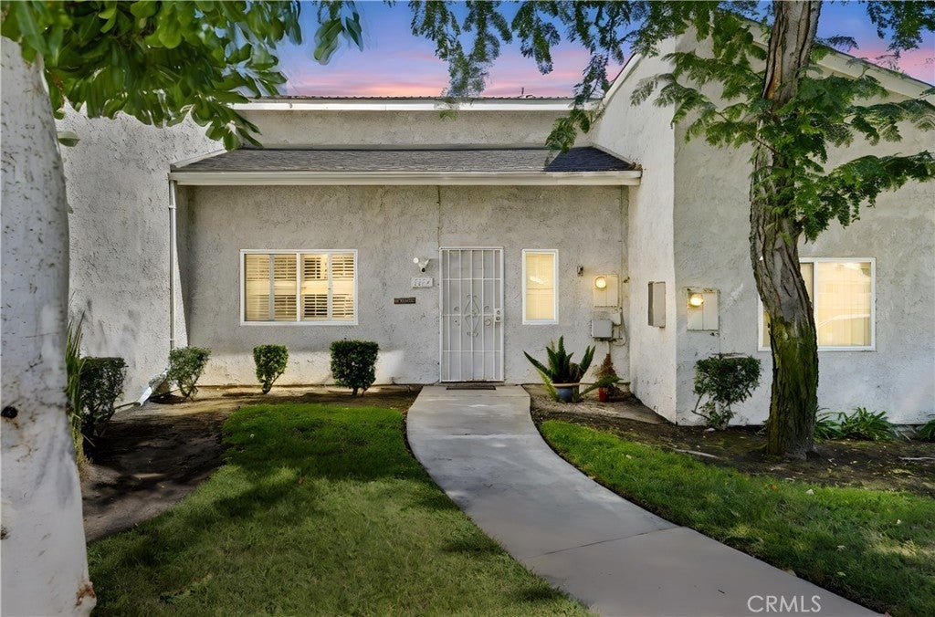 Photo of Listing #IV25228687