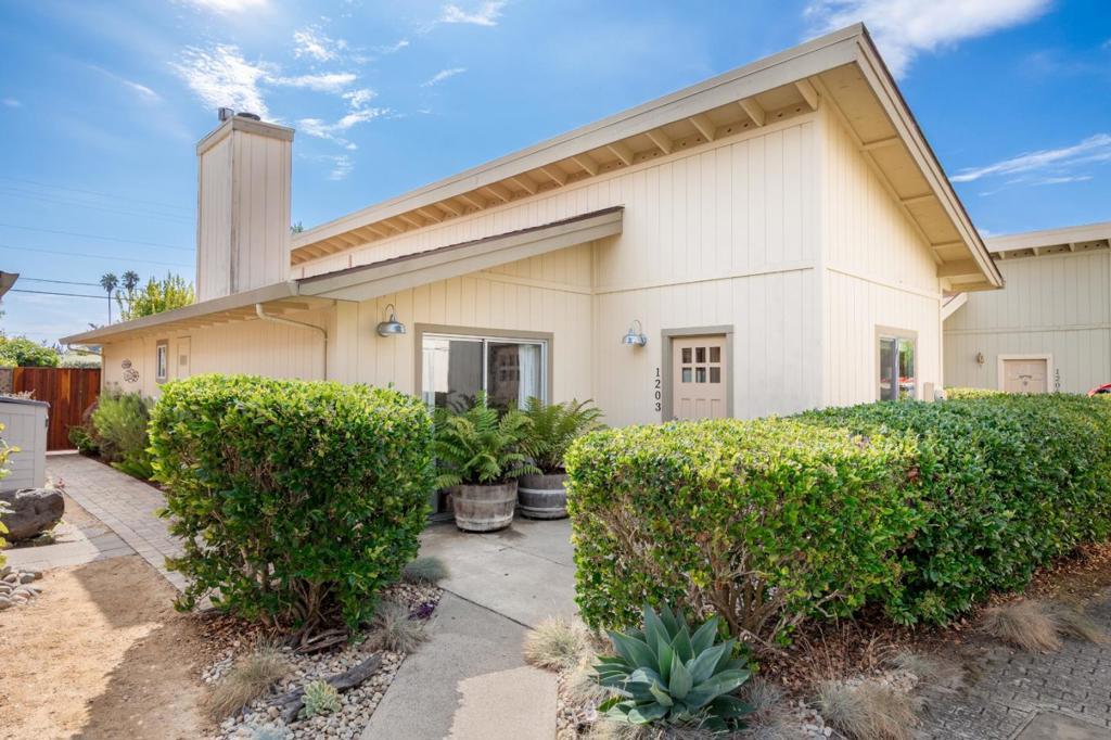 Photo of Listing #ML82022856