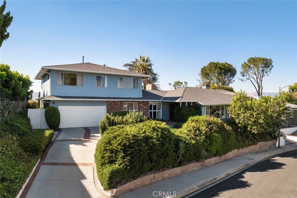 Photo of Listing #SR25228845