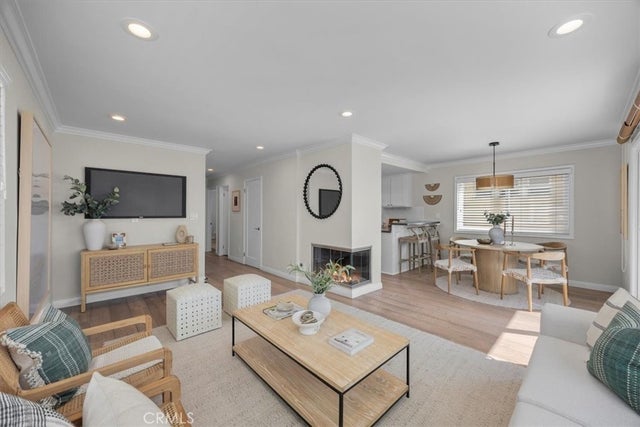 1424 Manhattan Avenue 1, Hermosa Beach.