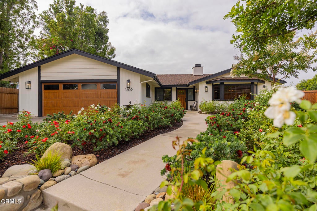 Photo of Listing #V1-32637