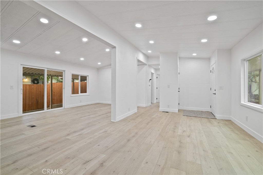 Photo of Listing #SW25229889