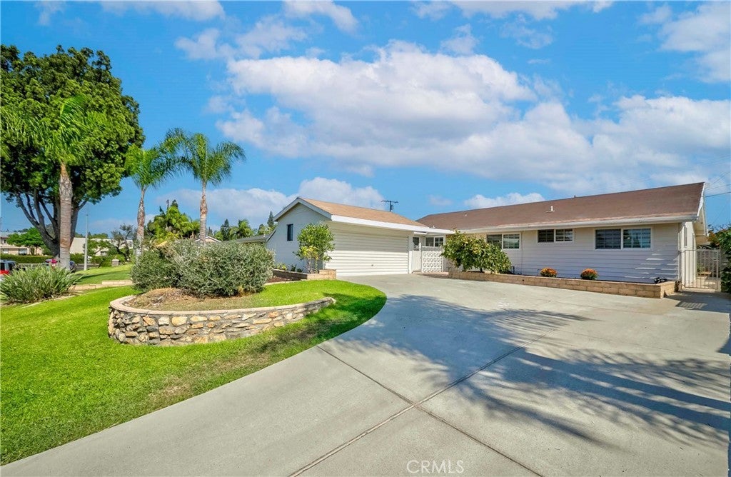 Photo of Listing #PW25228510