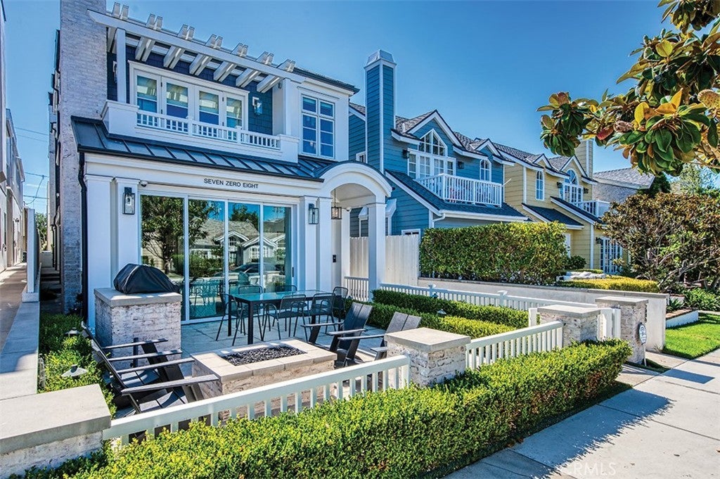 Photo of Listing #NP25227926