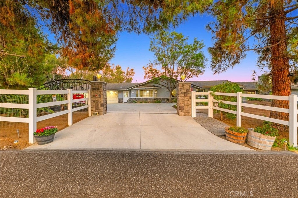 Photo of Listing #SW25228578