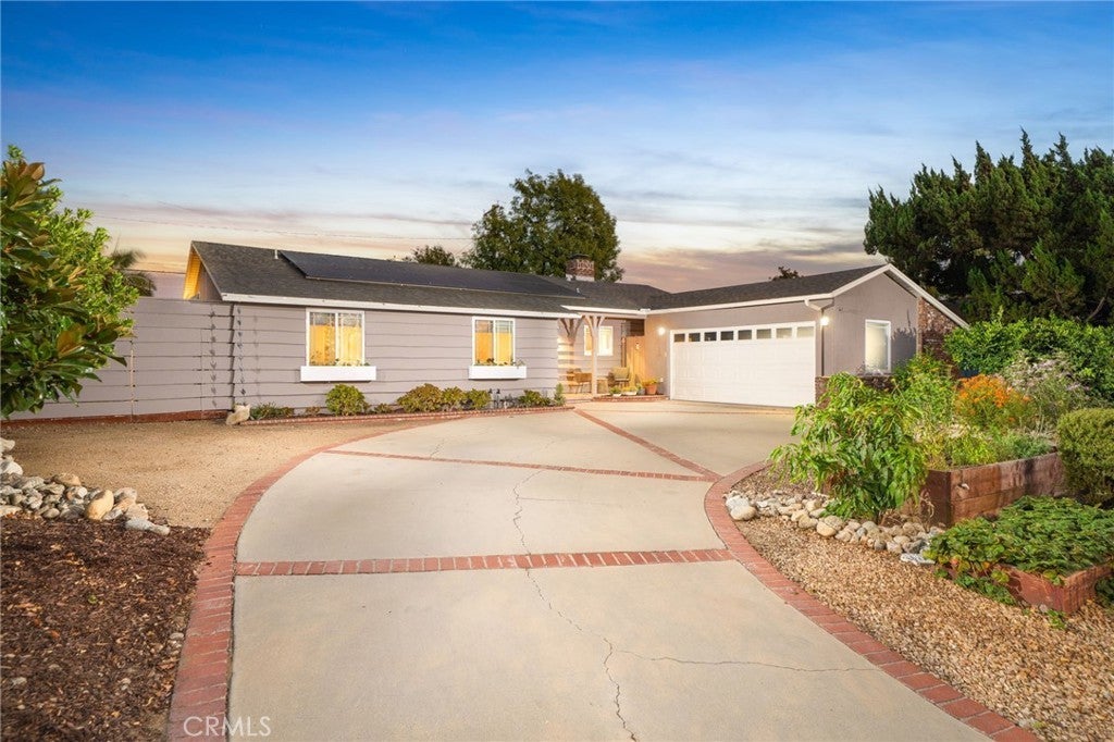 Photo of Listing #CV25227917