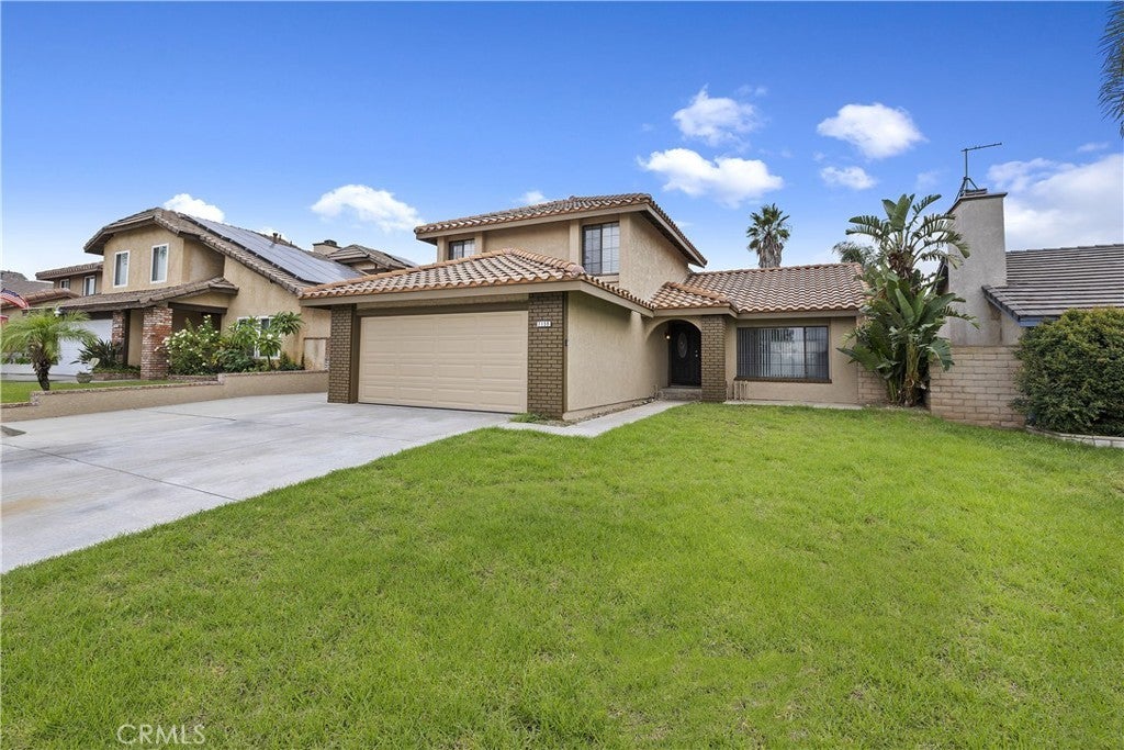 Photo of Listing #IV25221154