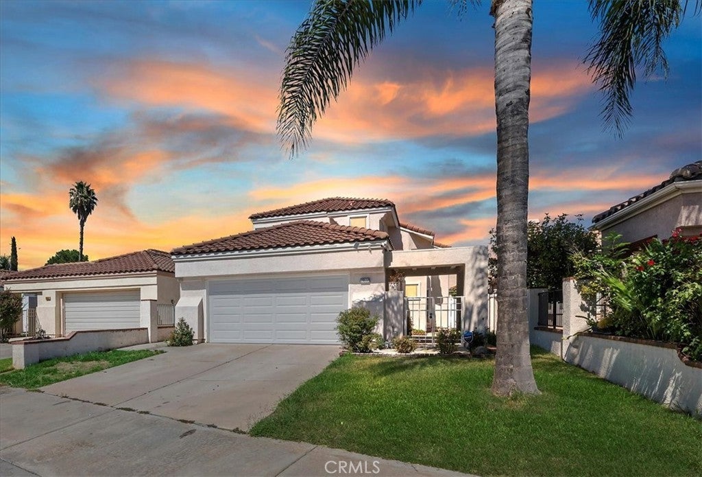 Photo of Listing #IV25223557