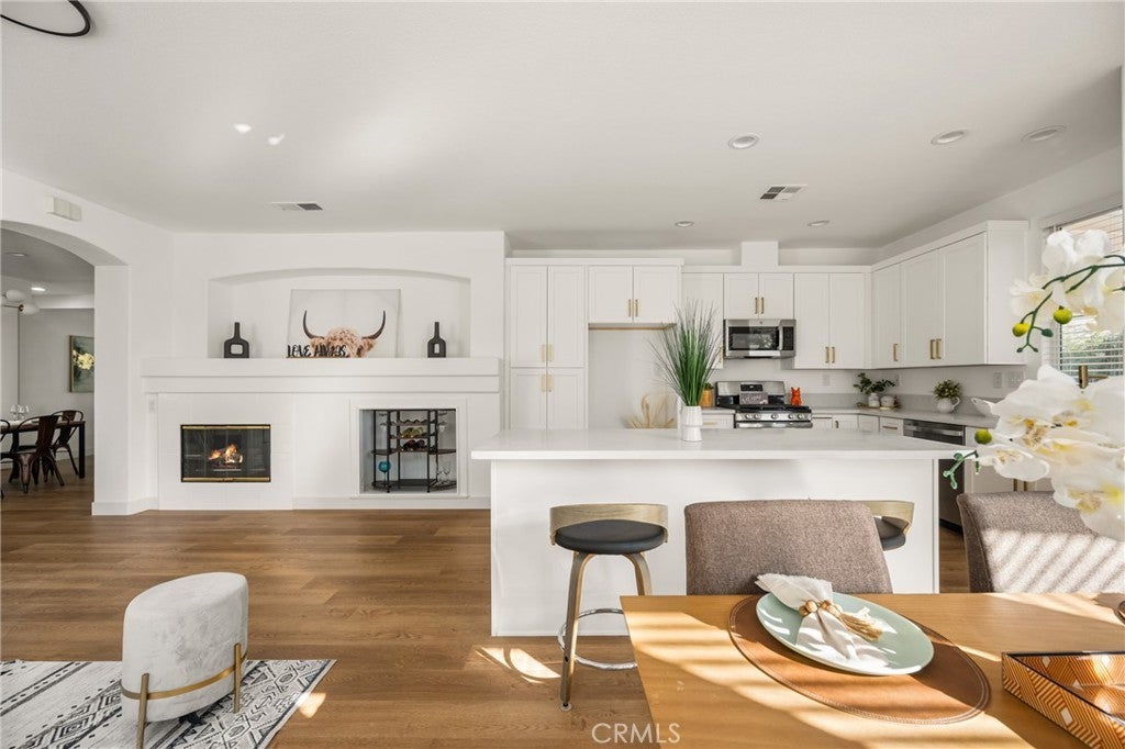 Photo of Listing #SW25229648