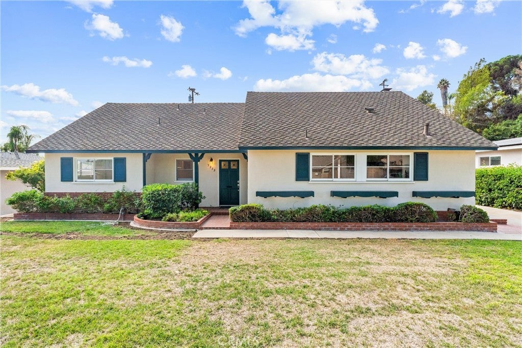 Photo of Listing #PW25229602