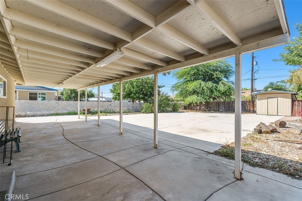 Photo of Listing #IV25230562