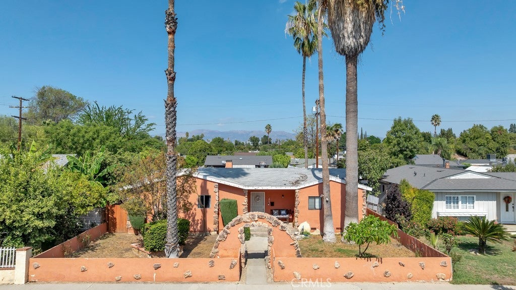 Photo of Listing #SR25229378