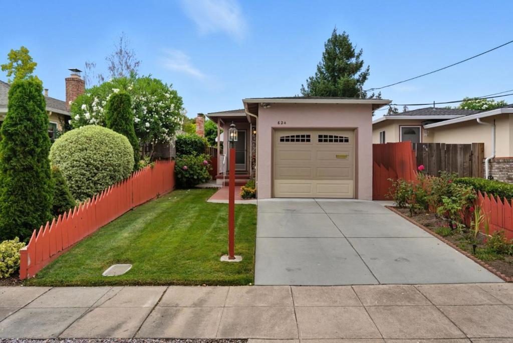 Photo of Listing #ML82023555